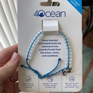 4Ocean Limited Edition Bottlenose Dolphin